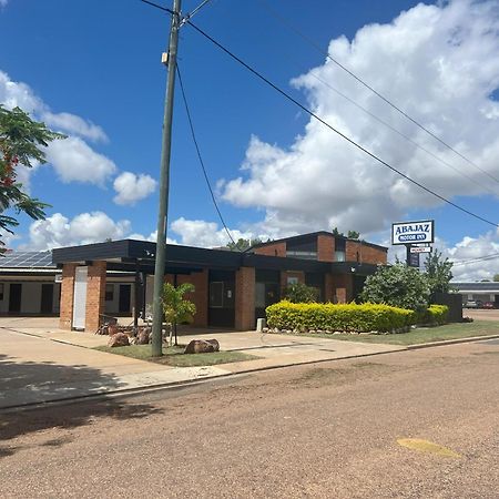 Abajaz Motel-Central-King Bed-Shaded Parking Longreach Bagian luar foto