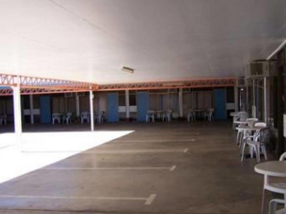Abajaz Motel-Central-King Bed-Shaded Parking Longreach Bagian luar foto